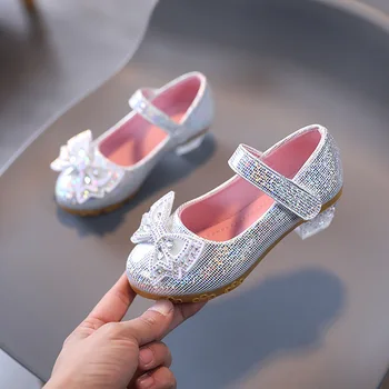 Туфли Принцессы с украшением в виде кристаллов для девочек, Новинка 2023 года, Демисезонная нескользящая кожаная обувь для вечеринок, детская модная обувь на высоком каблуке